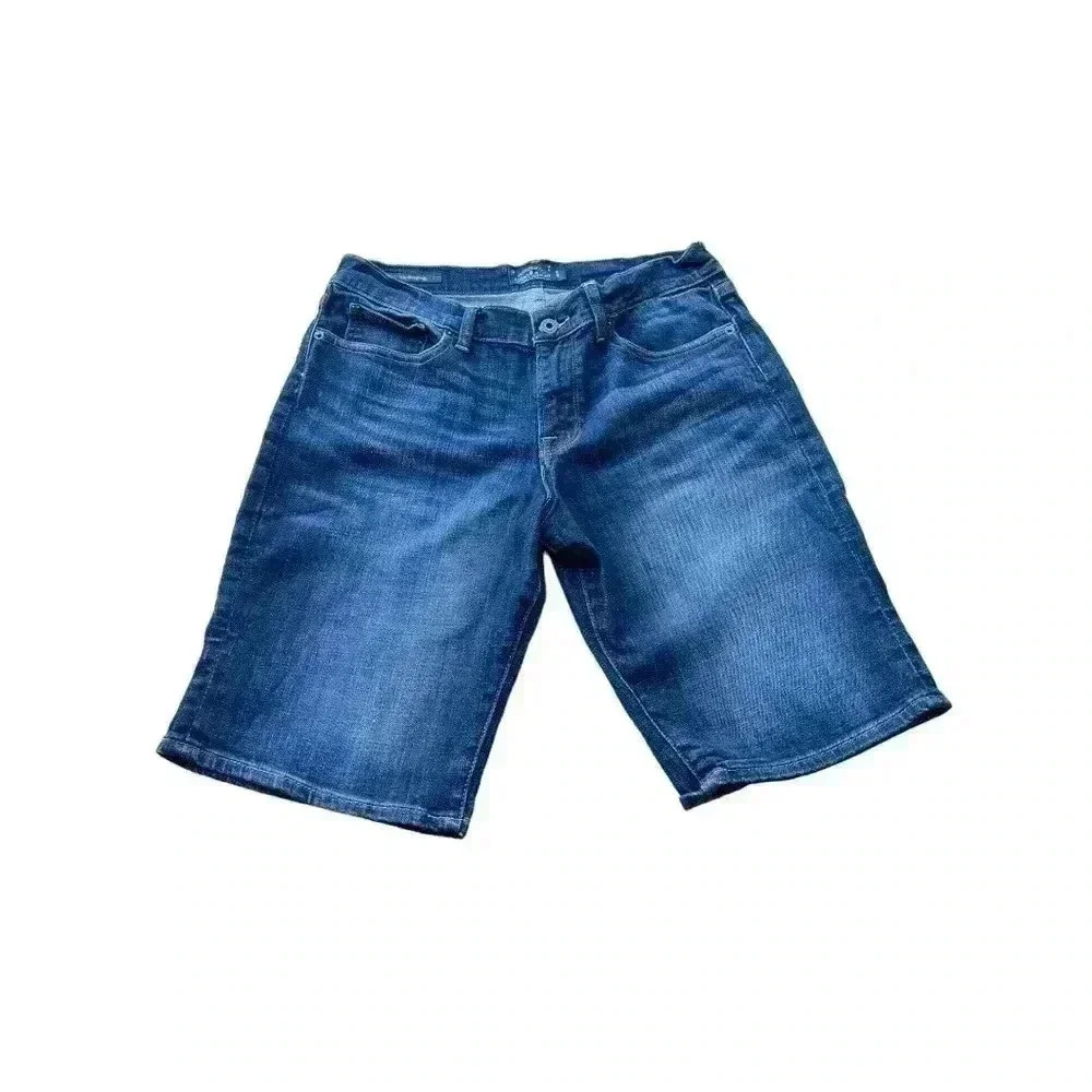 Women’s Lucky Brand Dark Wash Bermuda Stretch Shorts• Size 12/31•Preowned•